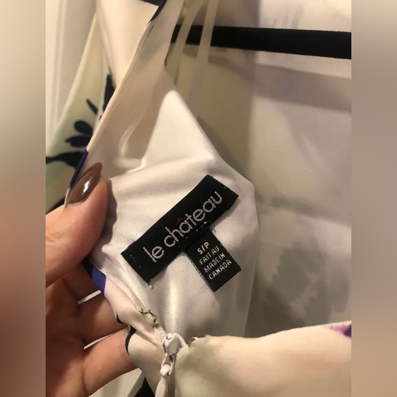 NWOT Le Château satin dress - Picture 3 of 6